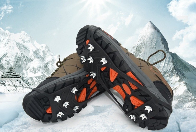 Il ghiaccio a catena delle scarpe all'aperto rinforza 8 morsetti con una bietta della trazione della neve delle punte per la camminata della sicurezza